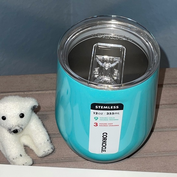 Corkcicle Tumbler with Silicone Straw - Picture 6 of 12